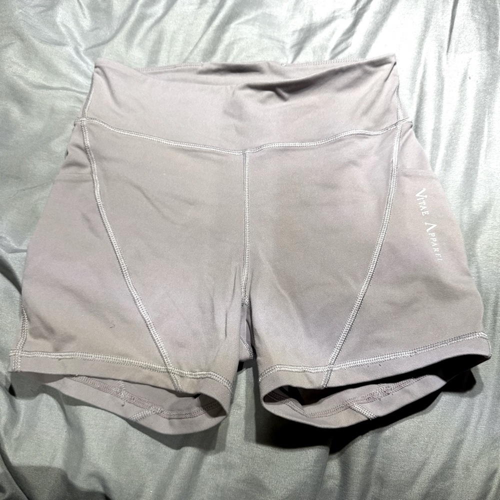 Vitae apparel‎ purple active shorts size 6